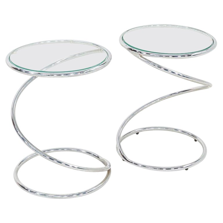 1970s Pair of Pace Collection Spring Side or End Tables in Chrome and Glass en vente