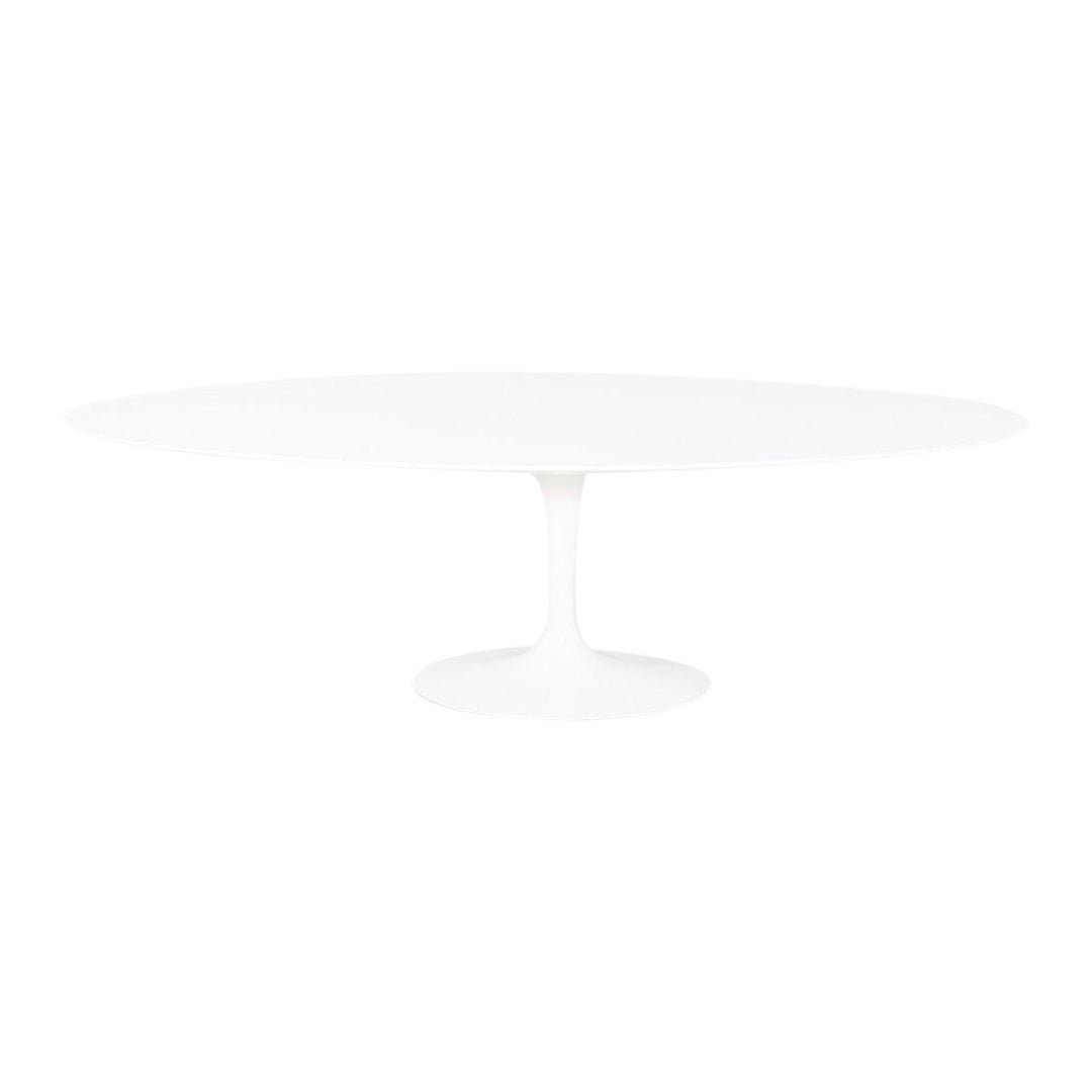 2018 Eero Saarinen für Knoll 96 in Oval Tulip Esstisch in Weiß Laminat im Angebot