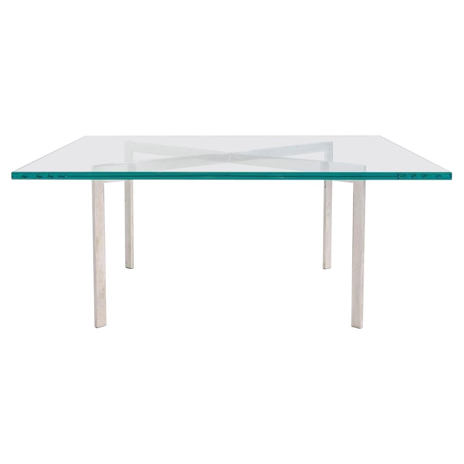 Table basse Mies van der Rohe Barcelona des années 2000 en acier inoxydable et verre en vente