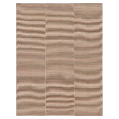 Rug & Kilim è un kilim contemporaneo a strisce beige e marroni.