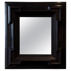 Miroir à cadre ondulé de style flamand