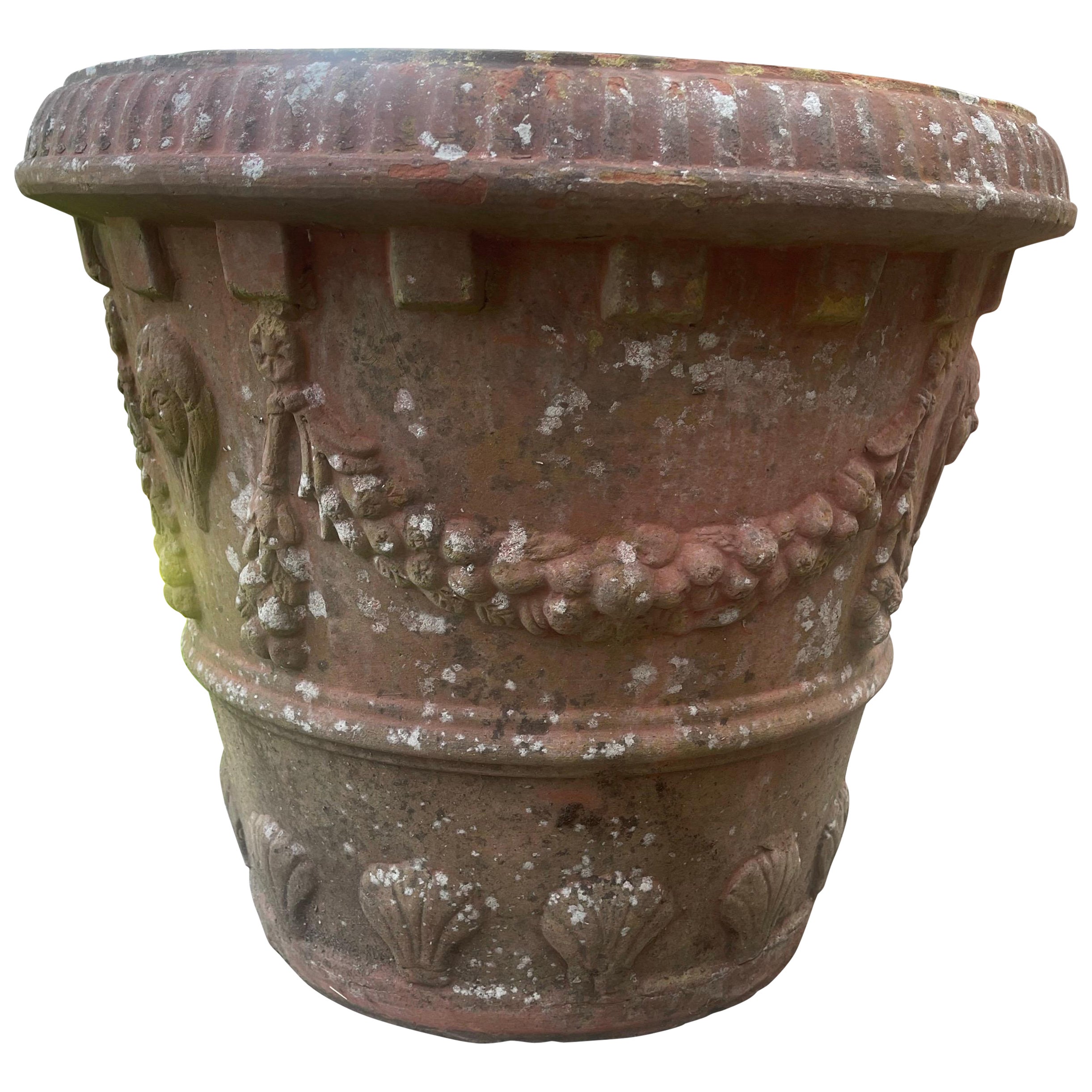 Großer Terrakotta-Gartentopf im neoklassischen Stil im Angebot