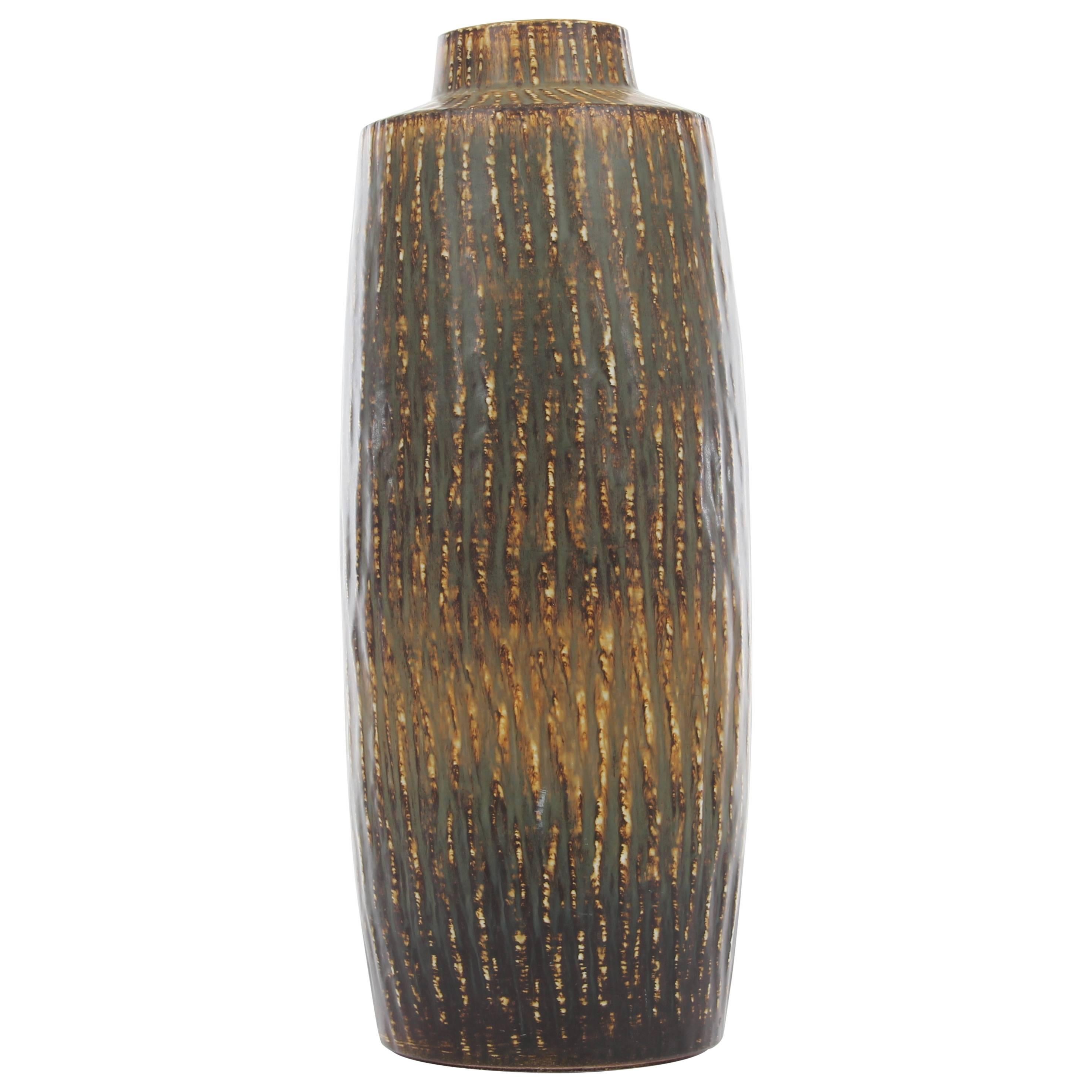 Große skandinavische Mid-Century-Modern-Vase von Gunnar Nylund im Angebot