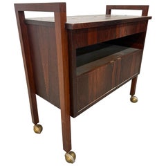 Carrelli e carrelli da bar in stile Mid-Century Modern