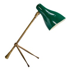 Giuseppe Ostuni, lampe de table, laiton, métal, Italie, années 1950