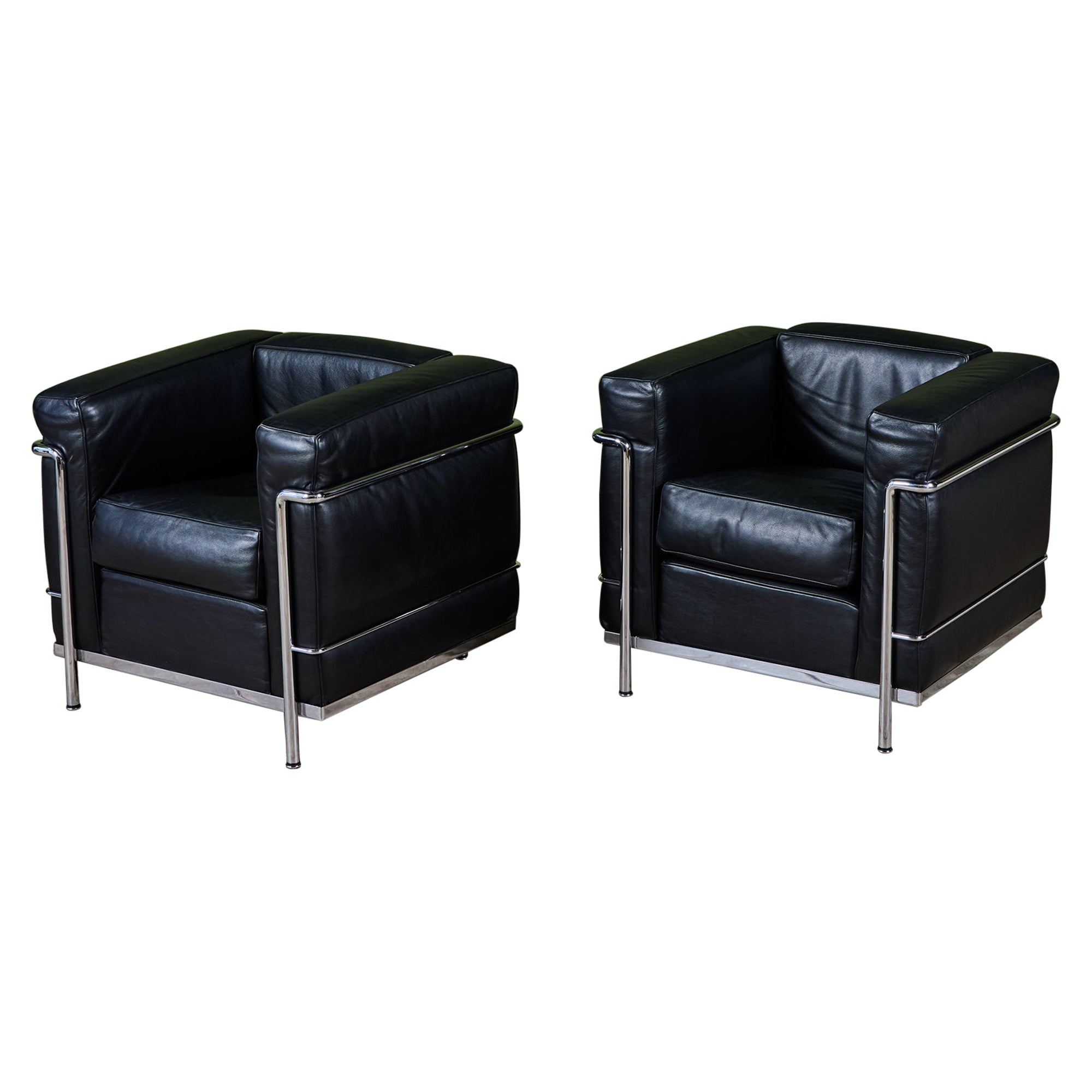 Pair of LC2 Lounge Chairs by Le Corbusier for Cassina For Sale