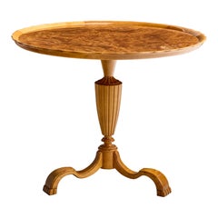 Designer suédois, table d'appoint, bouleau, loupe, Suède, années 1930