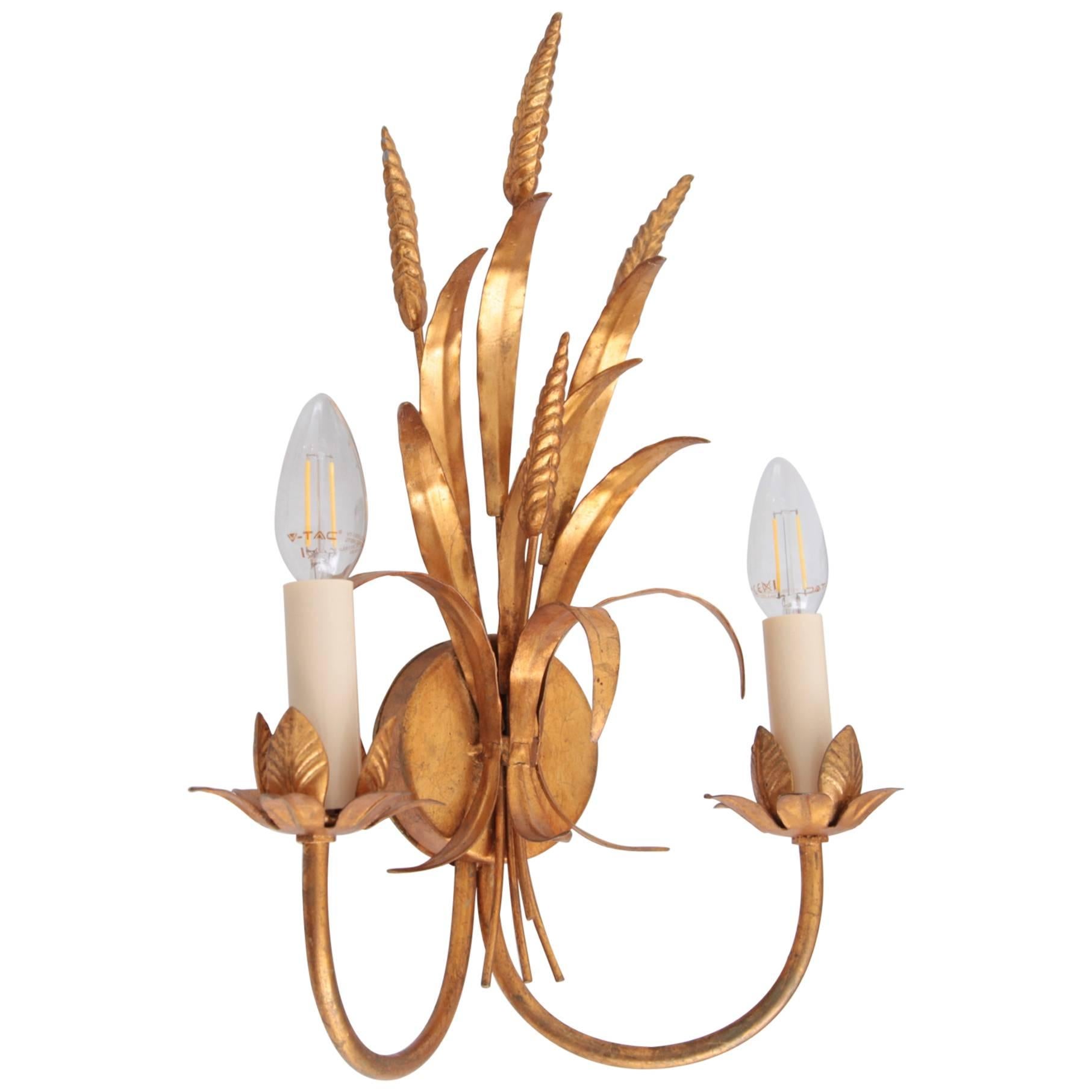 Coco Chanel Style Florentine Wall Lamp Brass with Gold-Finish, Italy, 1970s For Sale