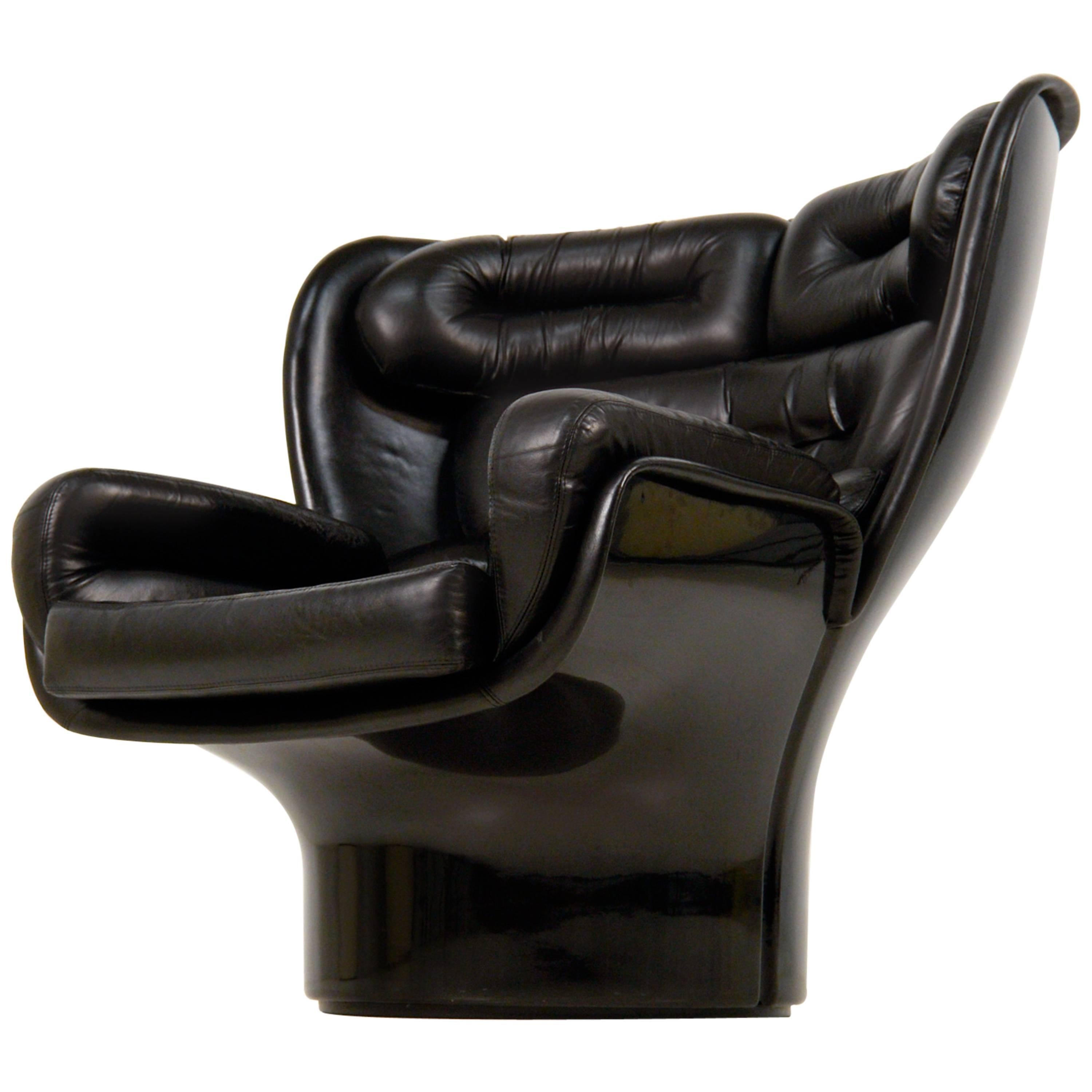 Cool All Black Elda Lounge Chair by Joe Colombo, Comfort, Italy at 1stDibs