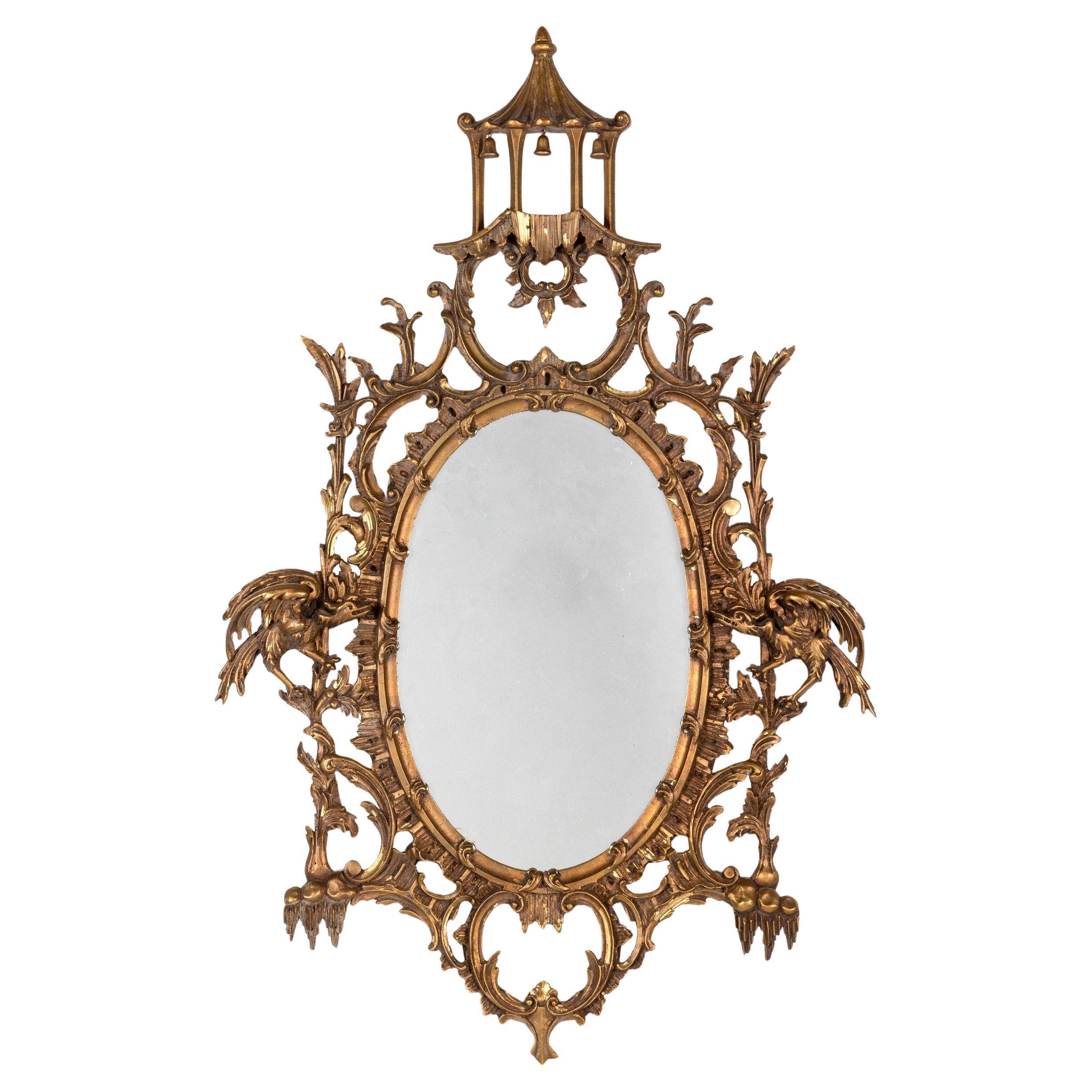 Miroir ovale en bois doré de style Chippendale, 20e siècle