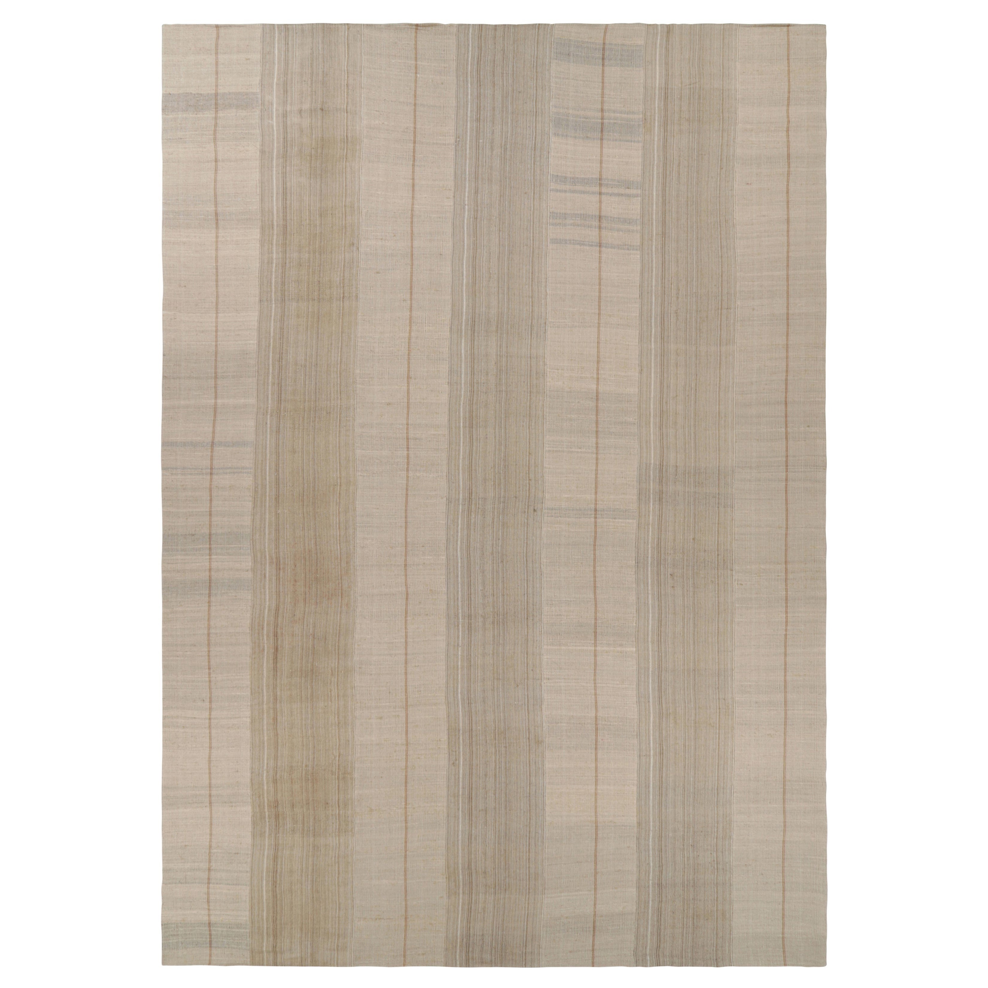 Übergroßer Vintage Kilim in Beige-Braun und Creme Geometrische Streifen - Rug & Kilim