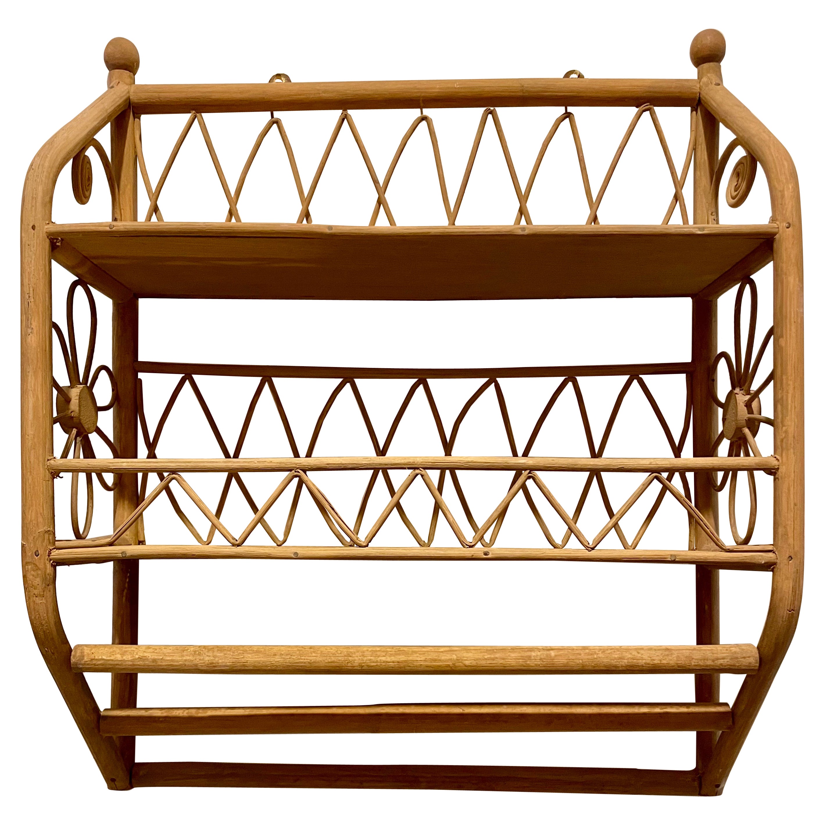 Estantería de pared de bambú y ratán en venta