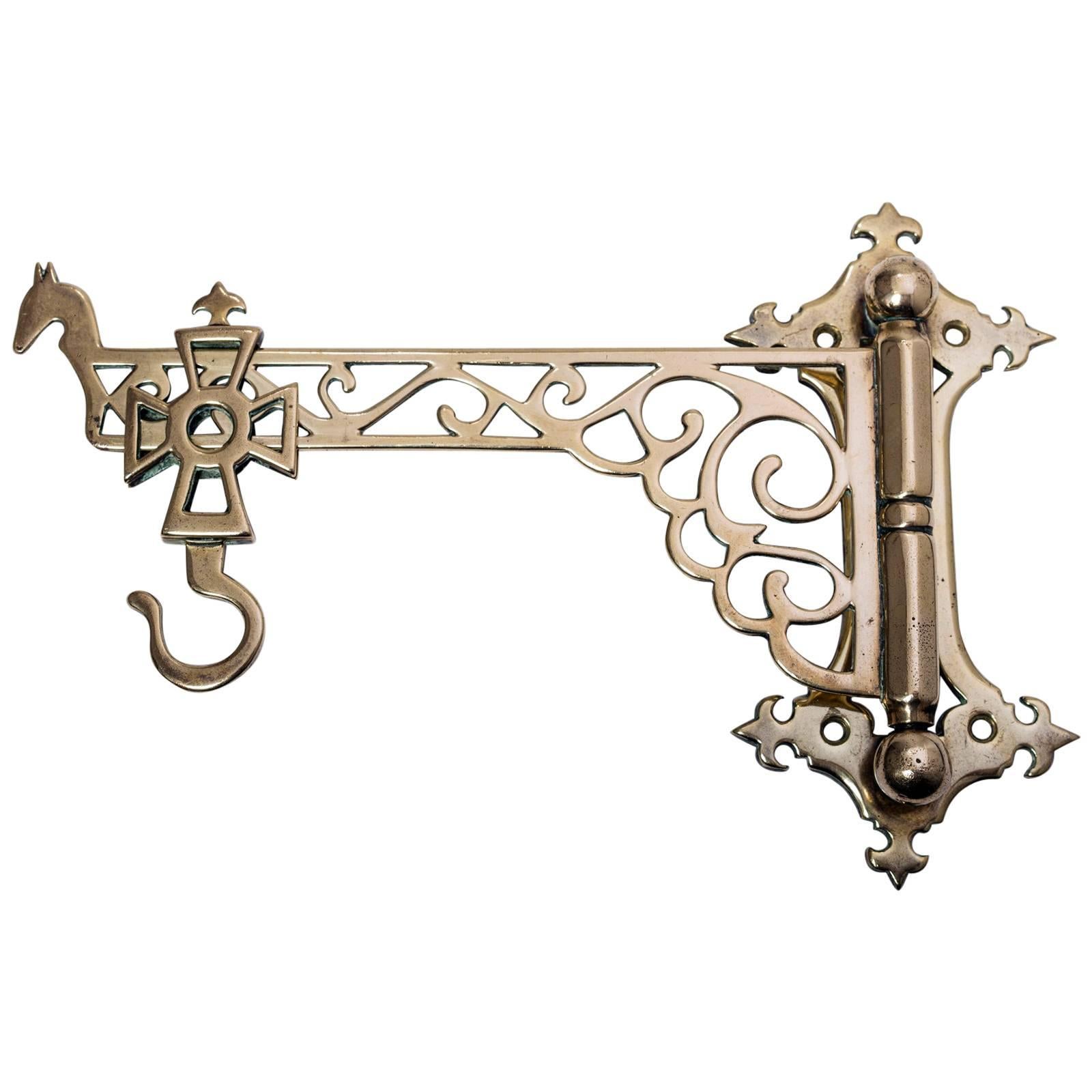 English Brass Rack Jack or Hanging Hook for the Kitchen 19th Century Horse Motif For Sale