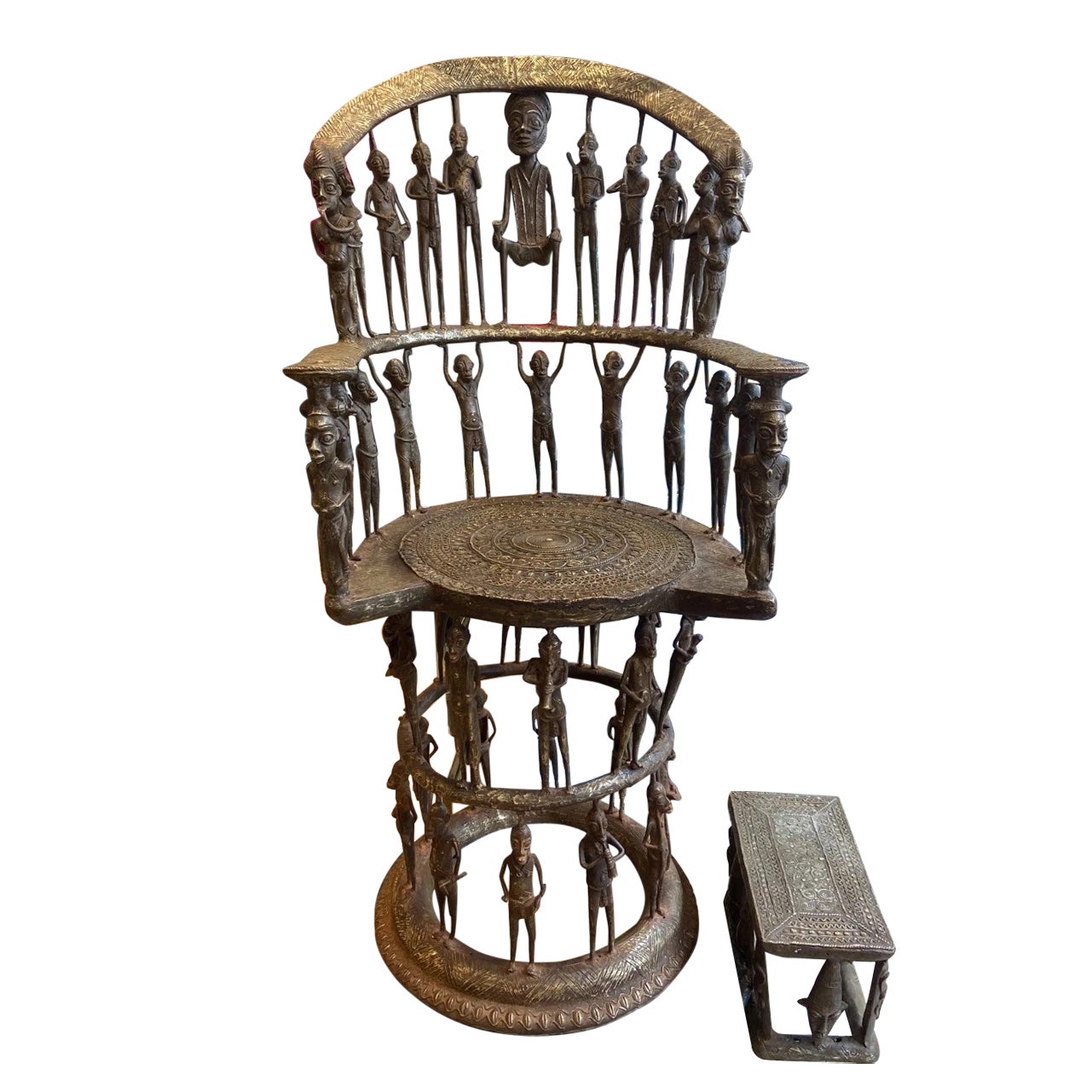 Exceptional Bamum Tikar Throne, & footstool West Africa, Cameroon For Sale