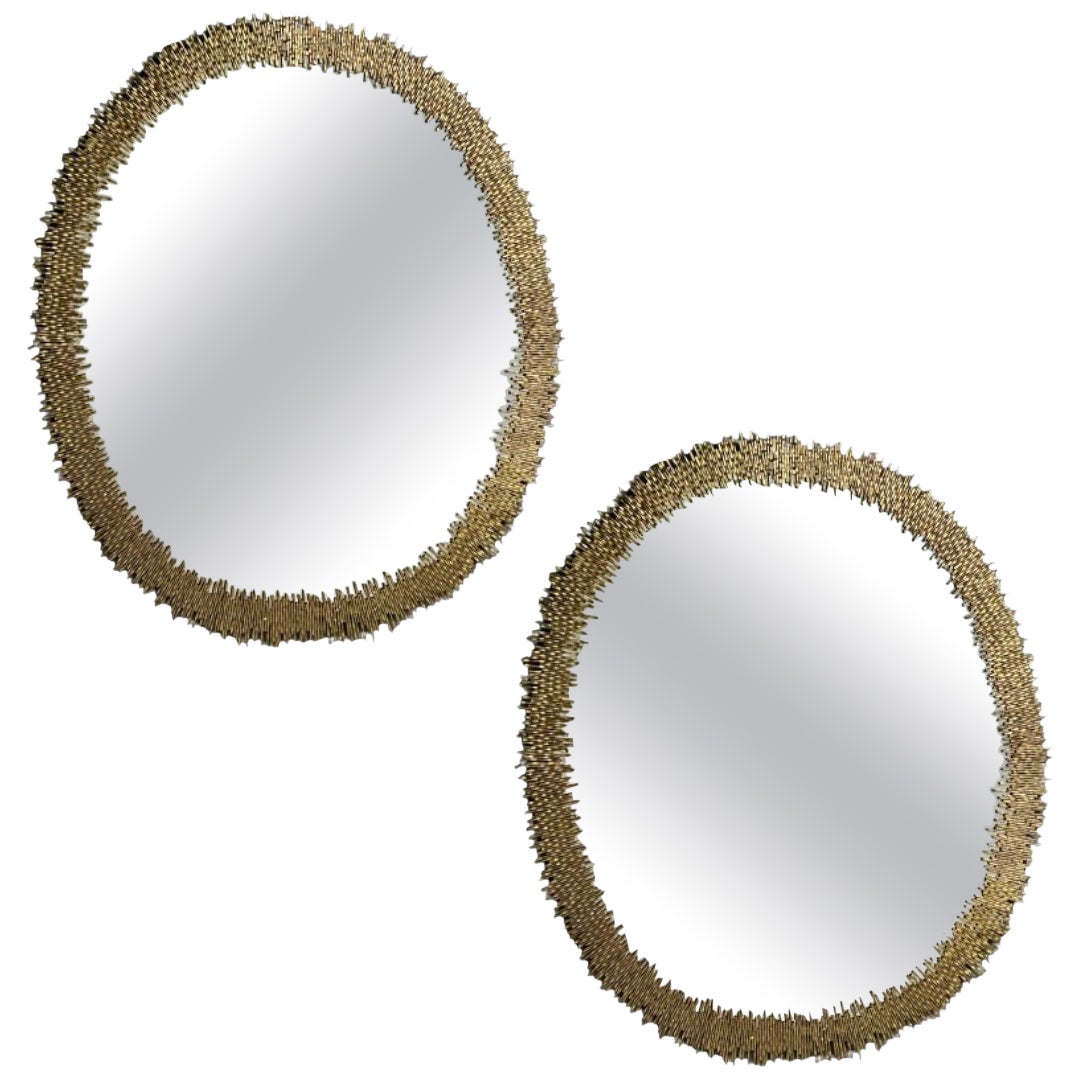 Hollywood Regency Stil, Brutalistische Moderne, Runde Wandspiegel, Messing Sternmotiv im Angebot