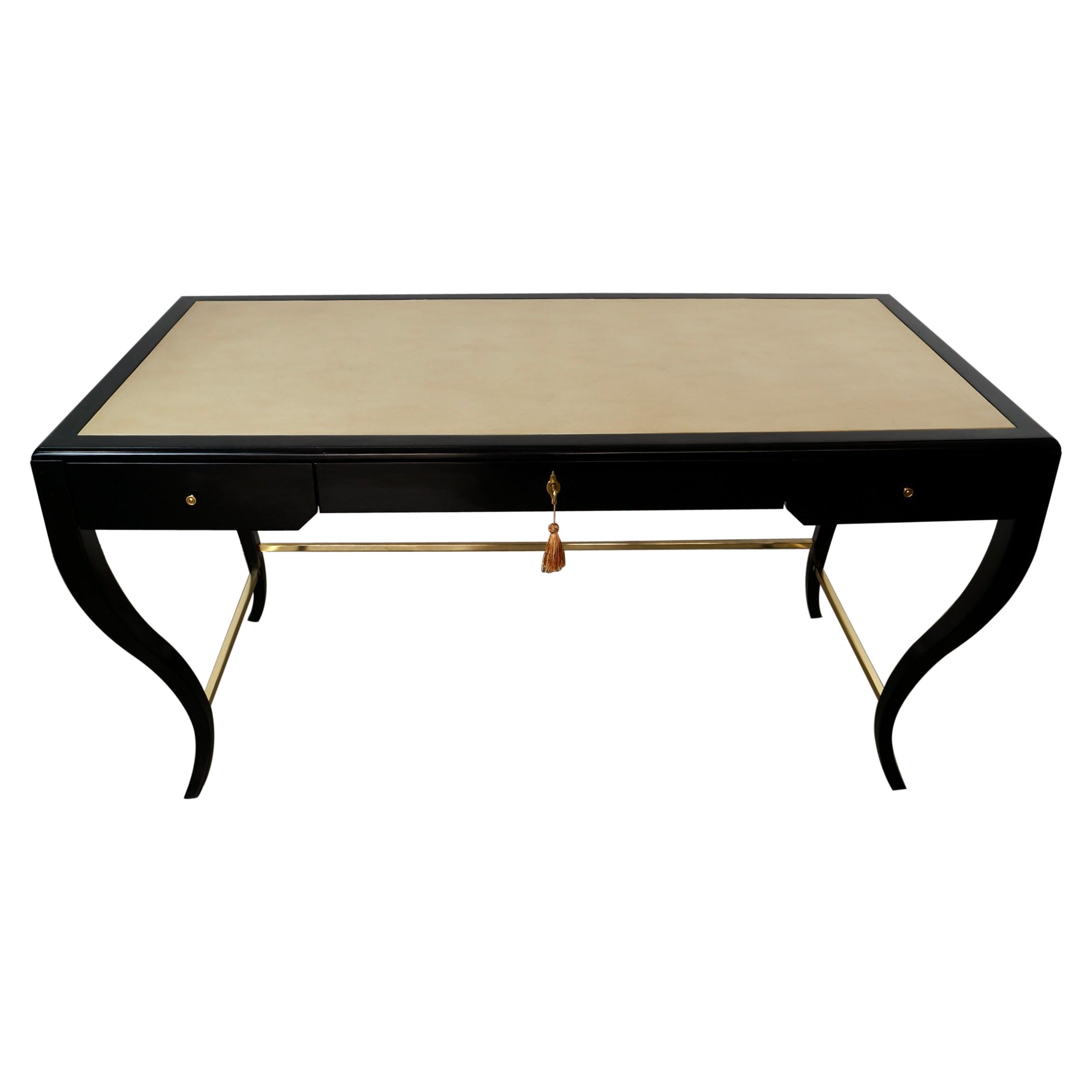 1990's Hollywood Regency Century Furniture Escritorio lacado en negro y cuero en venta