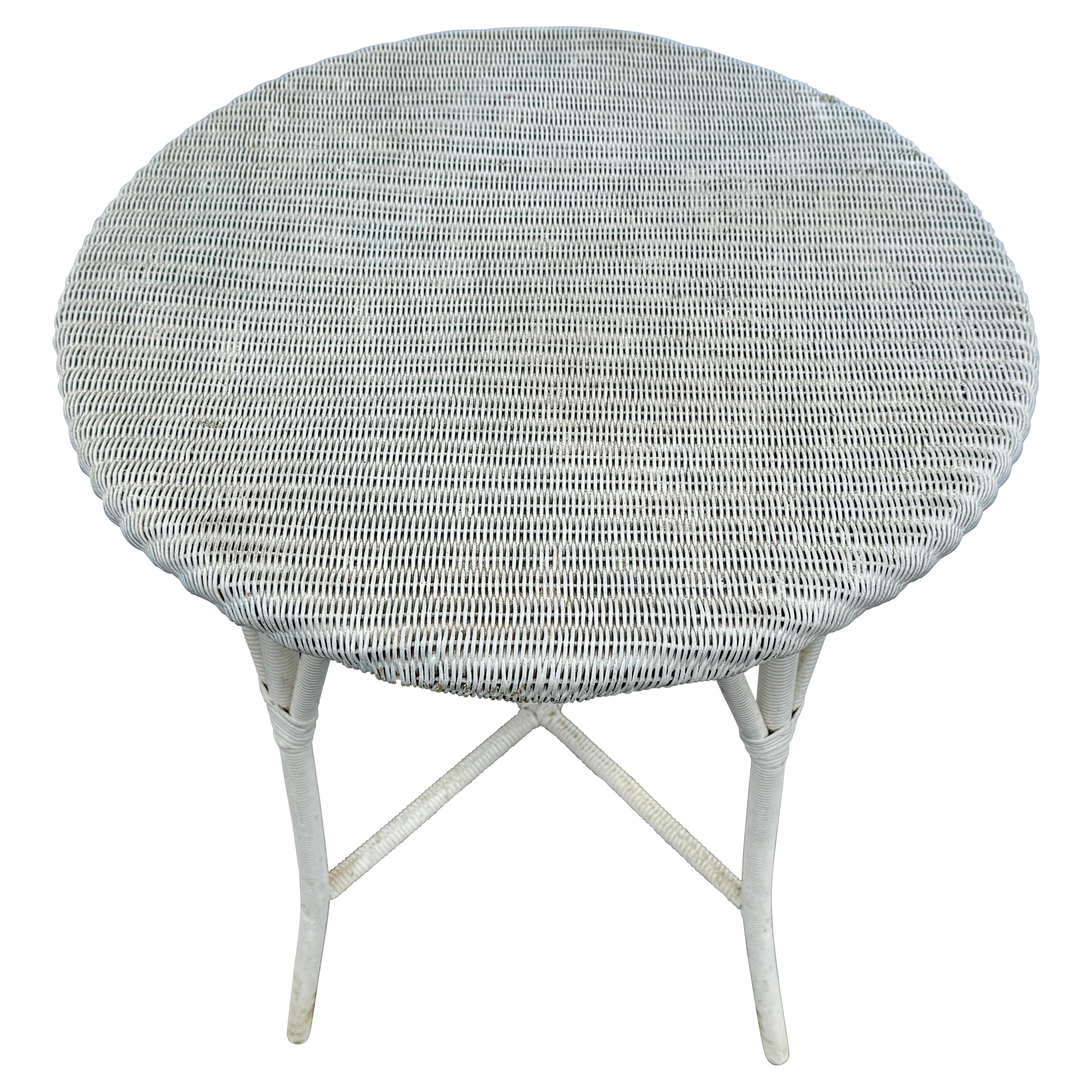 Table en osier peint Vintage Lloyd Loom Style en vente