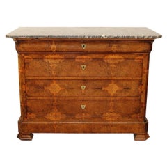 Commodes and Chests of Drawers