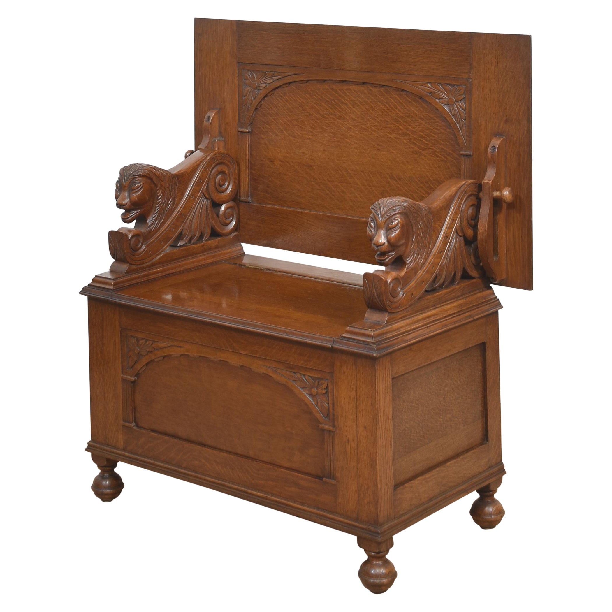 Oak Monks bench For Sale