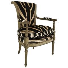 Vieille chaise boudoir française en cuir zébré