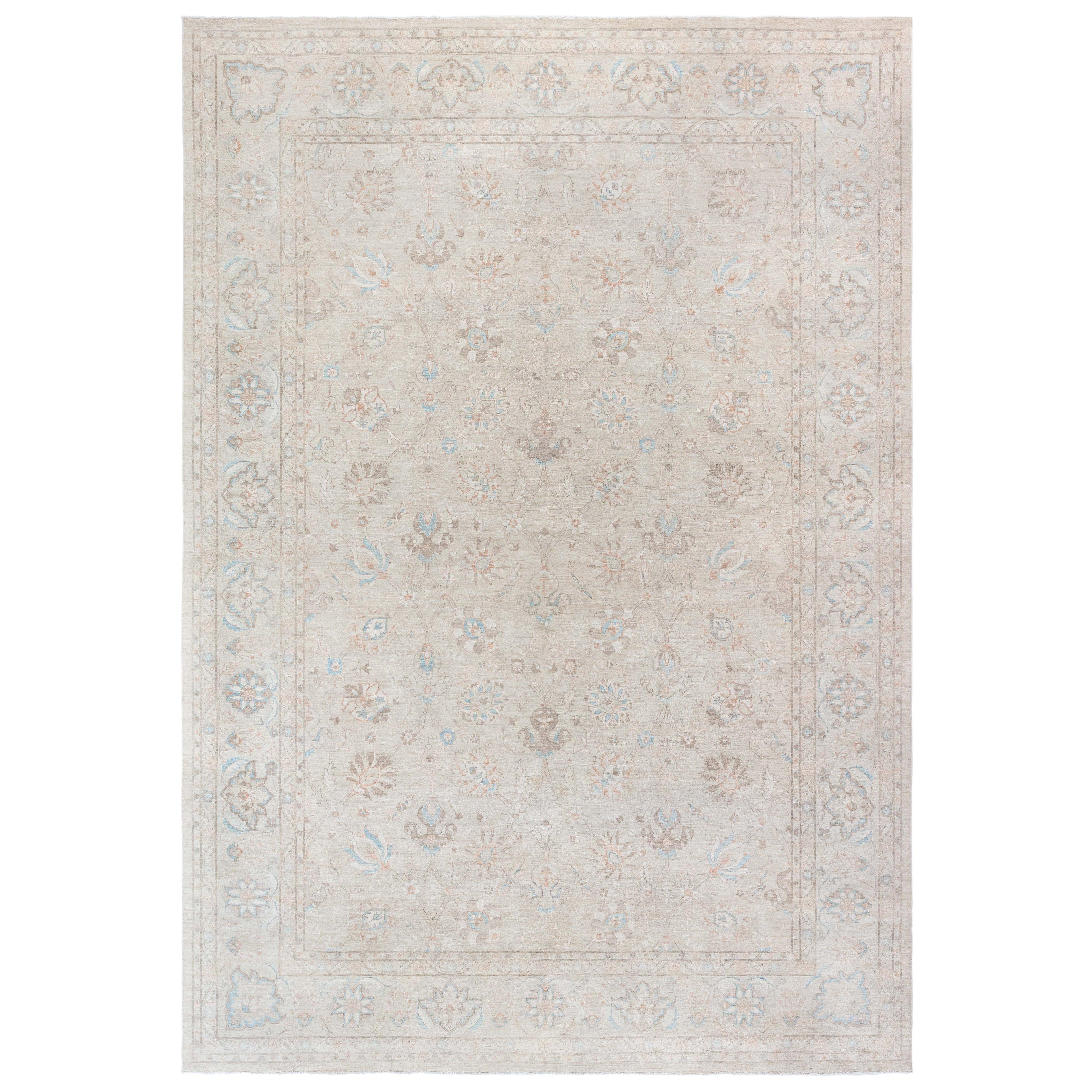 Moderner, orientalisch inspirierter Wollteppich von Doris Leslie Blau im Angebot