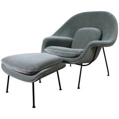 Womb Chair by Eero Saarinen for Knoll Upholstered in Grade I Knoll Mohair