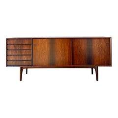 Credenza MCM d'epoca in palissandro restaurata