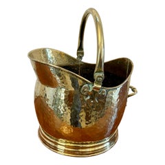 Herramientas metálicas para chimeneas y cubos para chimeneas