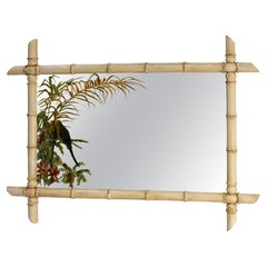 Französisch Faux Bamboo Spiegel patiniert & gemalt Sittiche auf Spiegel, um 1910