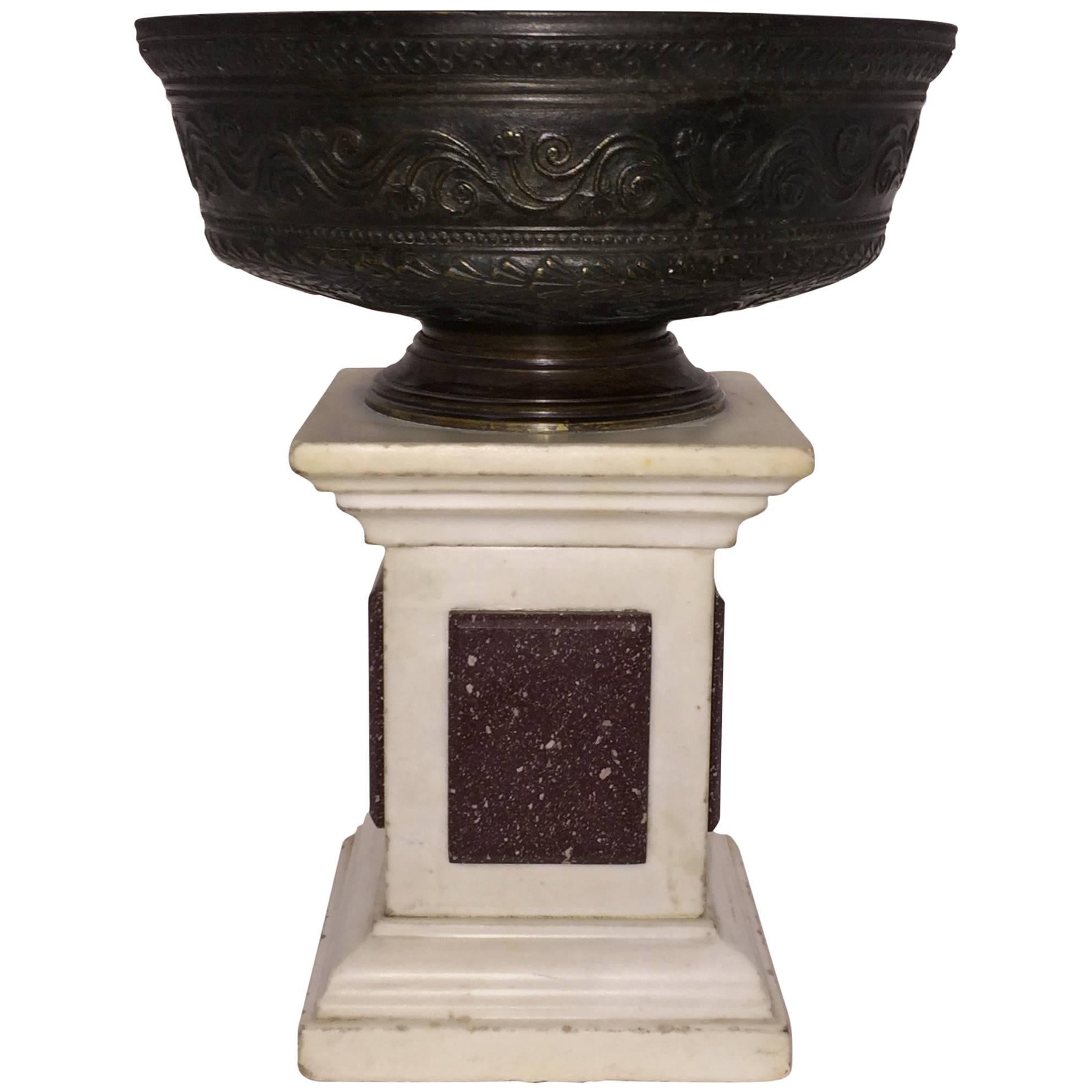 Italian Neoclassical Bronze Bowl, Probably Ferrara, 19th Century For Sale
