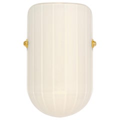 Sconce Selene Mezzo in ottone spazzolato e vetro al quarzo di Bianco Light + Space
