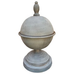 Vintage Classical Metal Orb Garden Finial