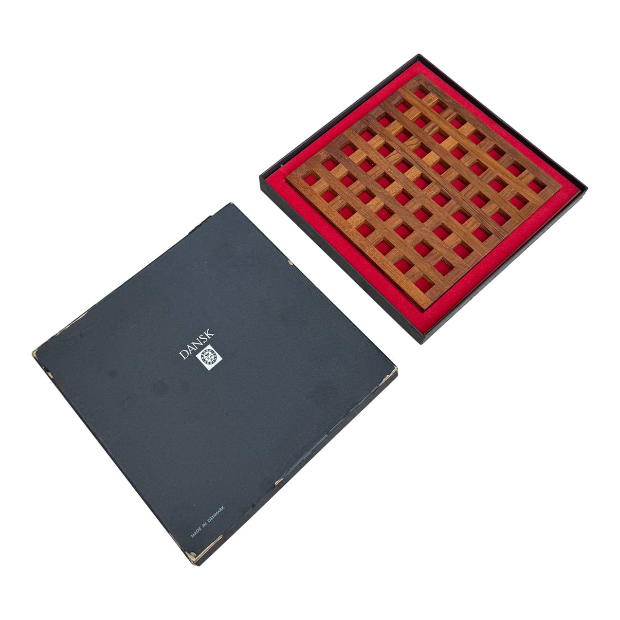 Jens Quistgaard Teck Lattice Trivet w/ Original Box for Dansk, Denmark, c.1965 en vente
