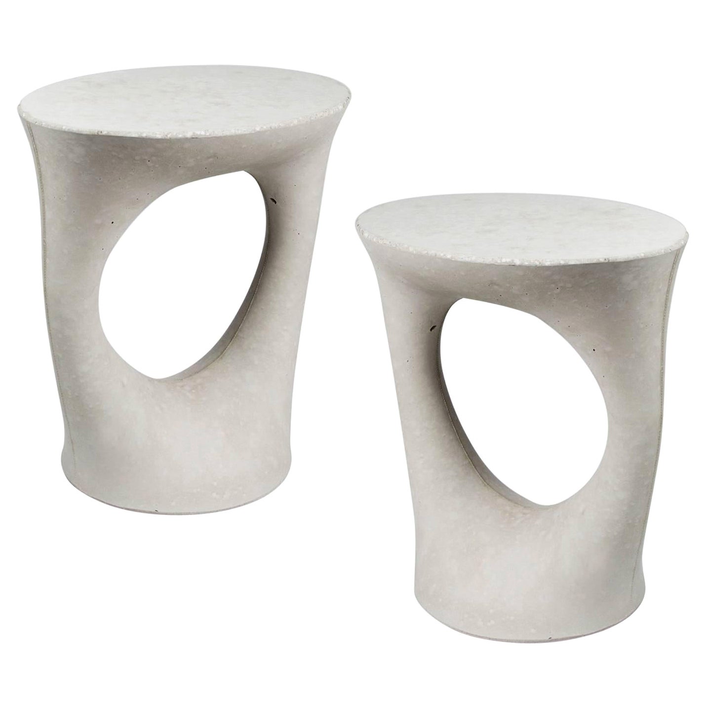 Paire de tables de nuit / chevets courts gris Kreten, Souda, fait sur commande