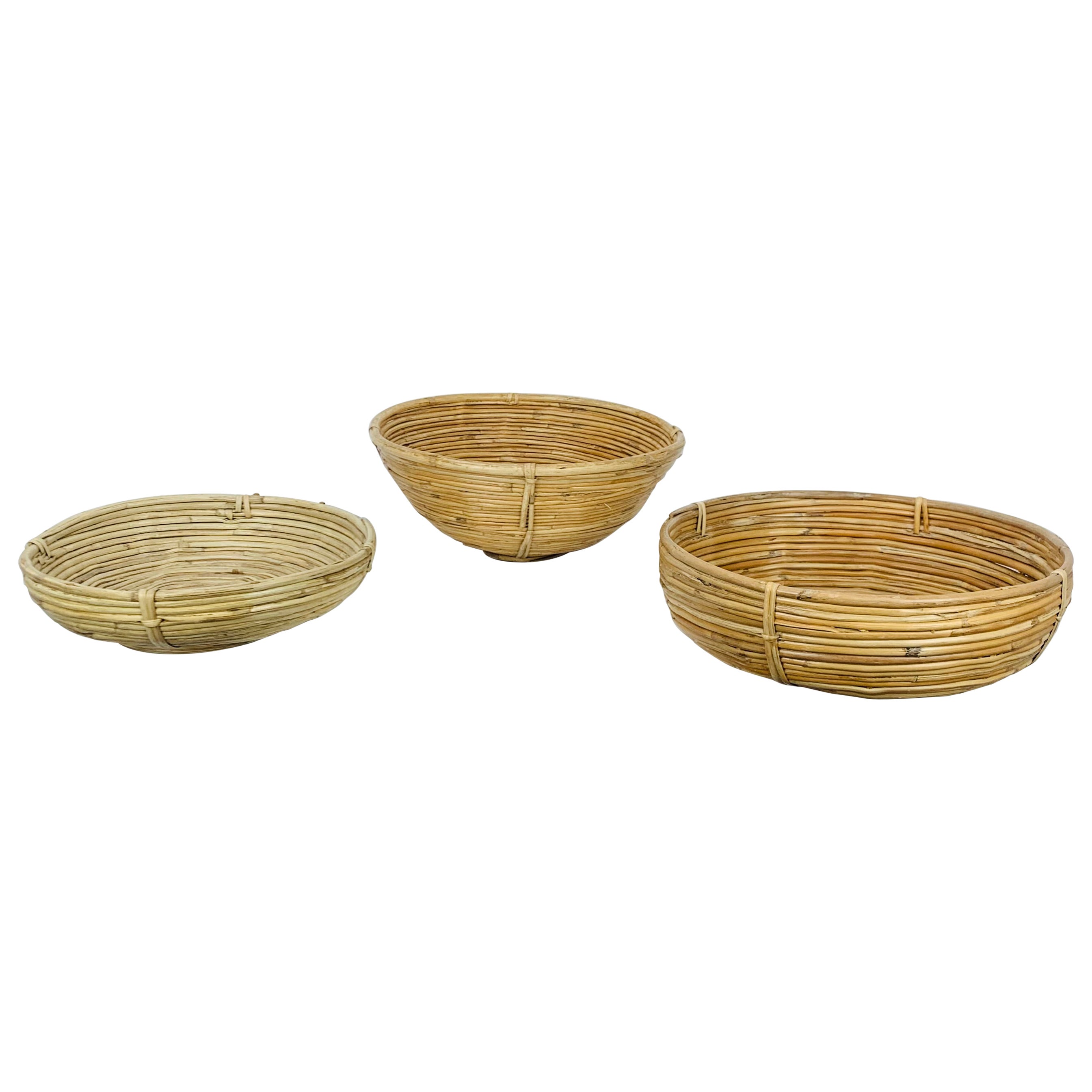 Set di 3 cesti in rattan, Italia, anni '60 in vendita