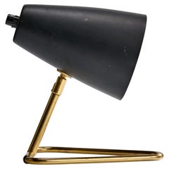 Lampada da tavolo di design svedese, ottone, metallo, Svezia, anni '1950