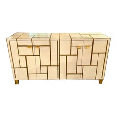 Armoire italienne en marqueterie du milieu du siècle