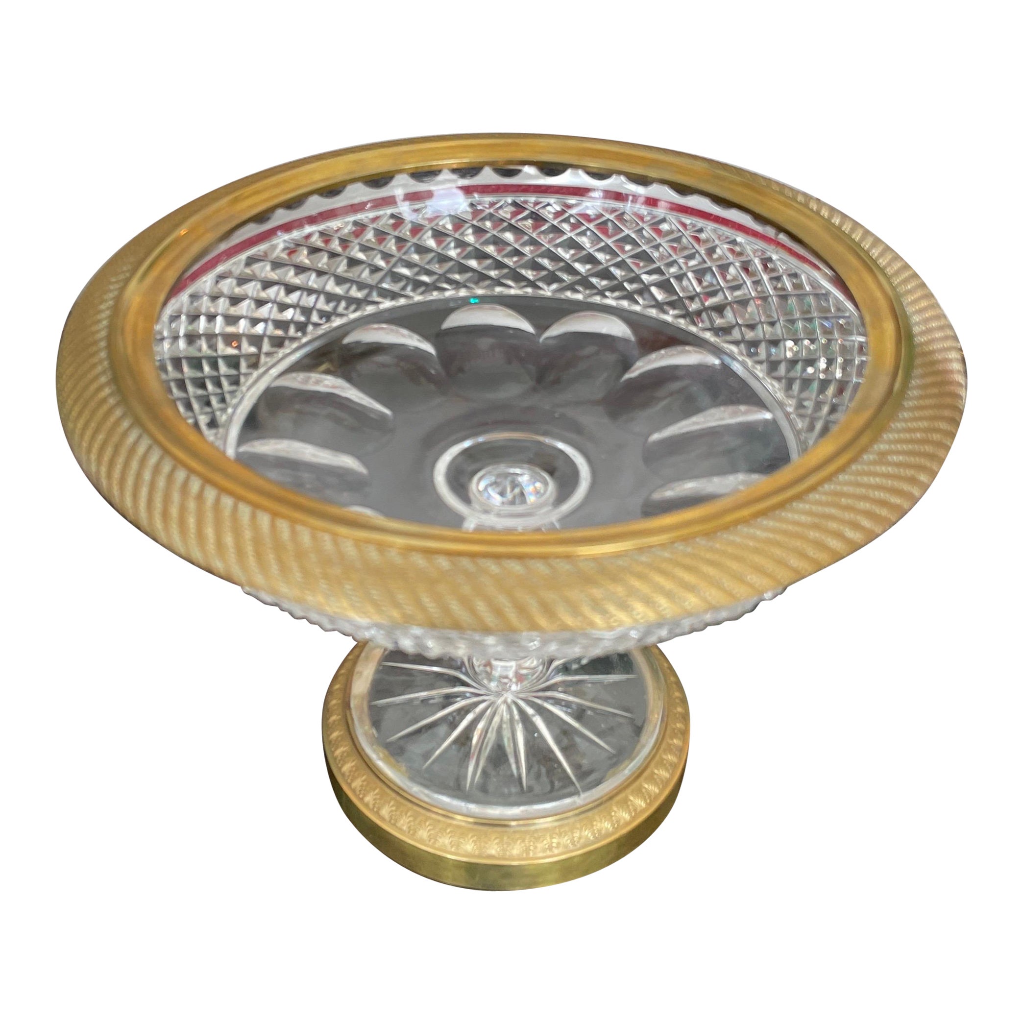 Tazza aus französischem Kristall und Dore-Bronze im Angebot