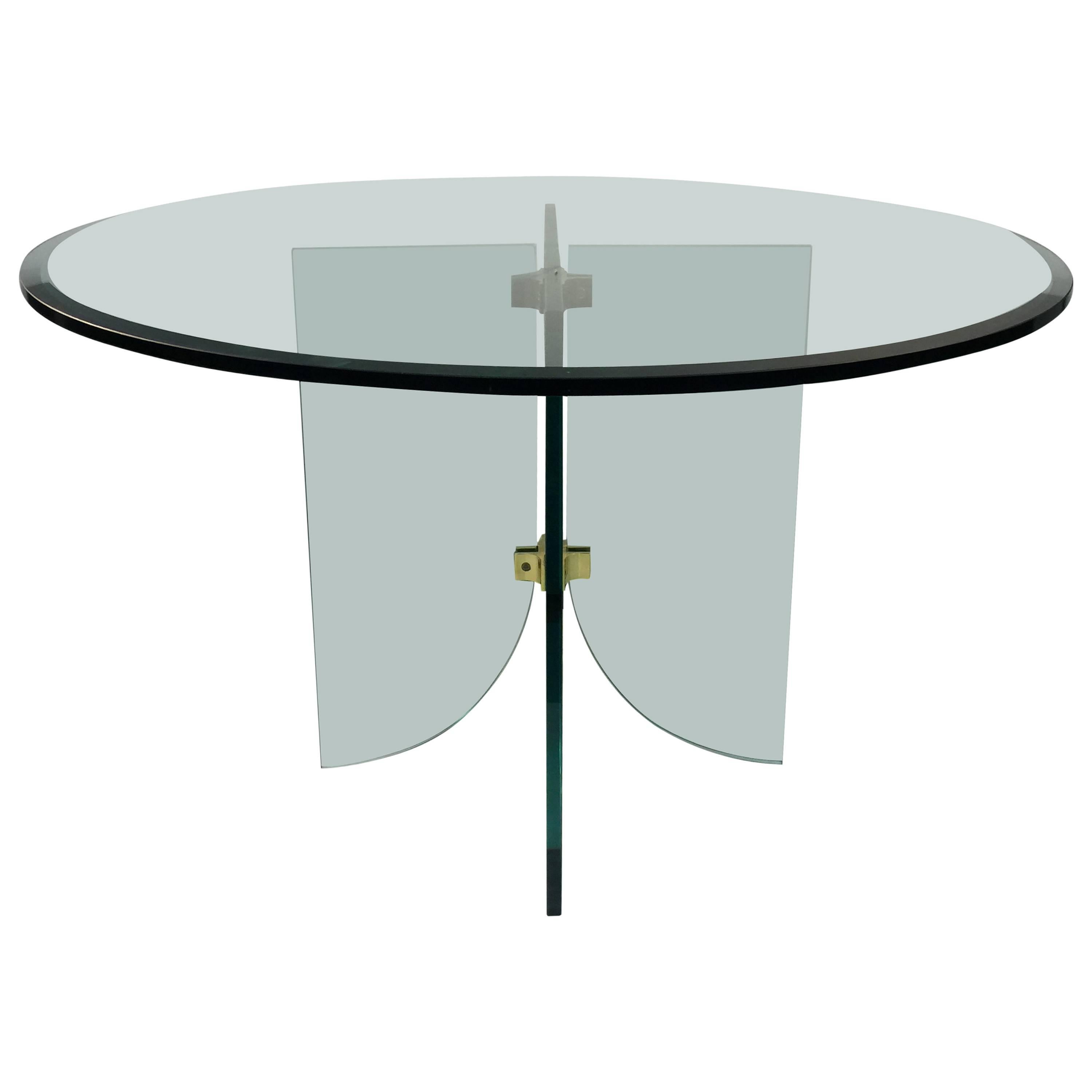 Phenomenal Pace Pedestal Glass Dining Table, circa 1970 For Sale