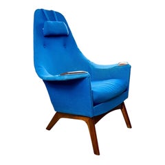 Wood Lounge Chairs
