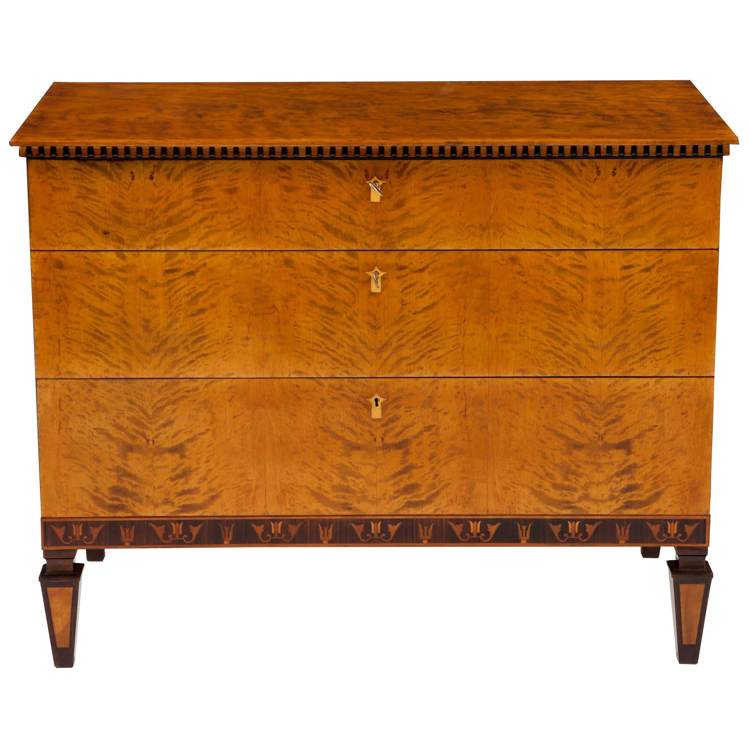 Swedish Grace Chest of Drawers