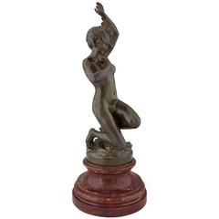 Art Nouveau Sculpture en bronze d'un nu par J. Dunach:: 1900 France