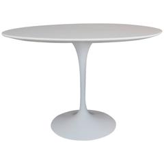 Eero Saarinen Tulip Table for Knoll