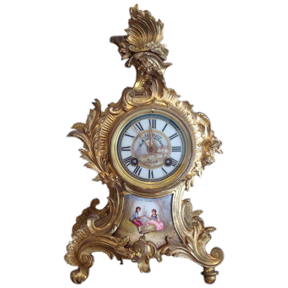 Pendulum Louis XV Style Gilt Bronze and Porcelain Plates For Sale