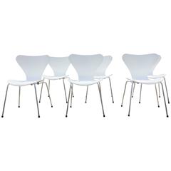 six Arne Jacobsen Chairs Series 7 for Fritz Hansen