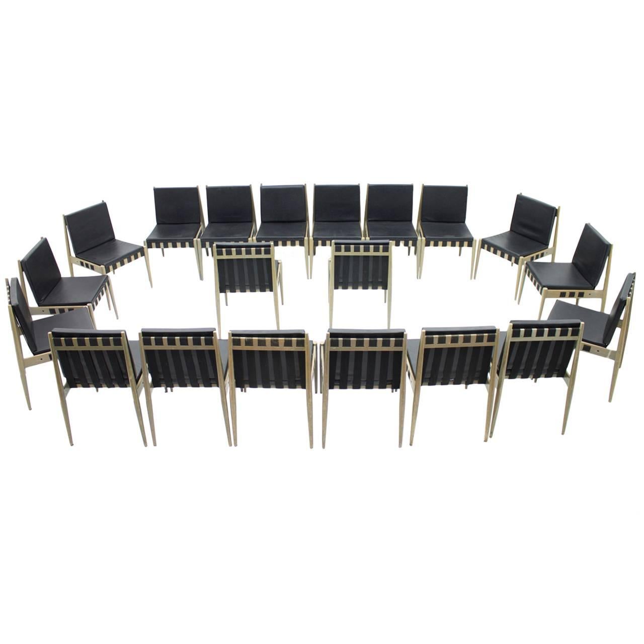 Set of 20 Architect Chairs by Egon Eiermann SE 121, Germany, 1964 For Sale