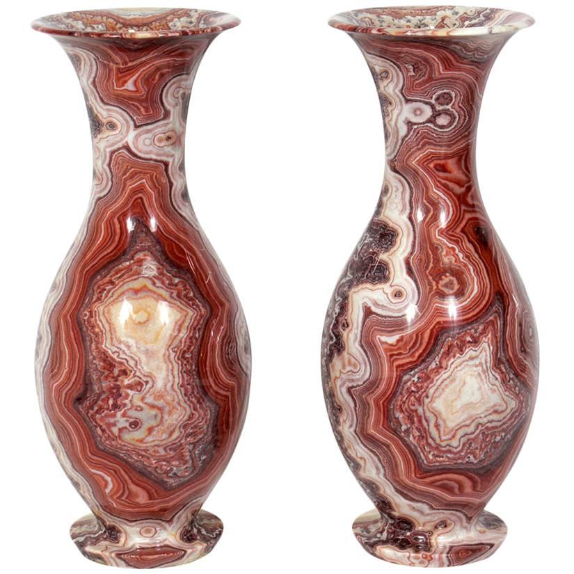 Pair of Large-Scale Agate Urns 