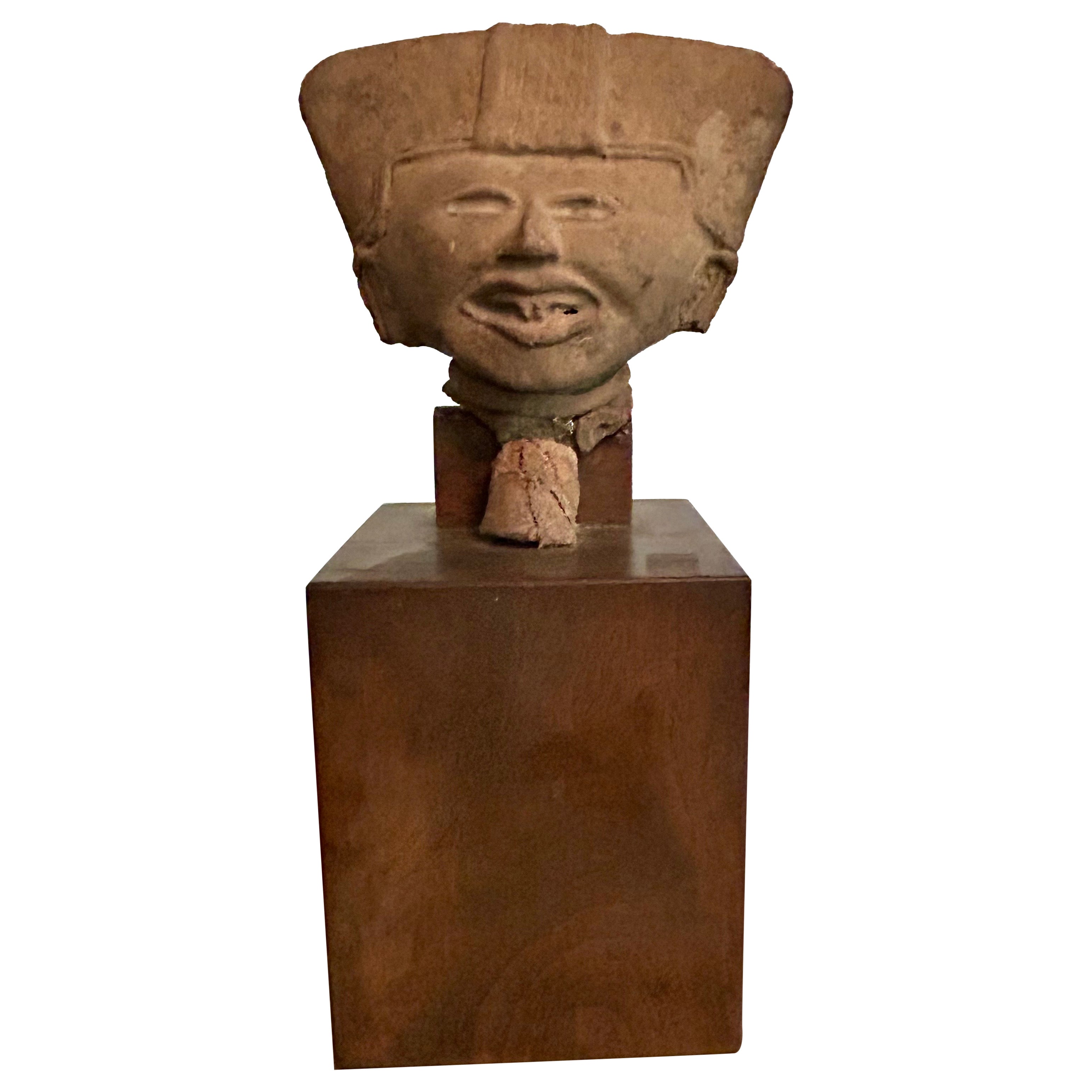 Vintage Veracruz Figur Kopf auf Wood Base Pre-Columbian Kunst im Angebot