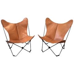 Vintage Pair of Leather Butterfly Chairs Style of Jorge Ferrari-Hardoy