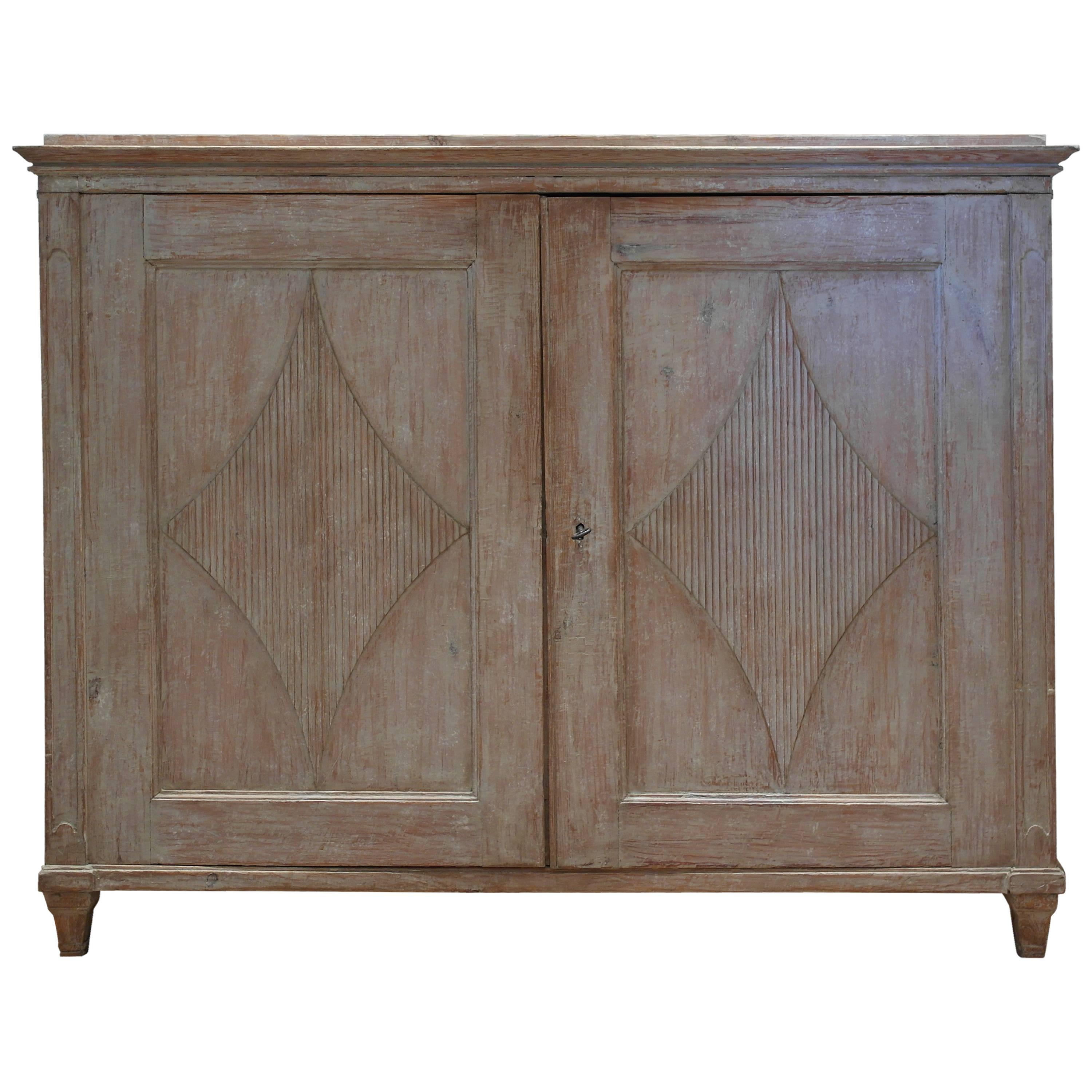 Early 19th Century Swedish Buffet in original paint 